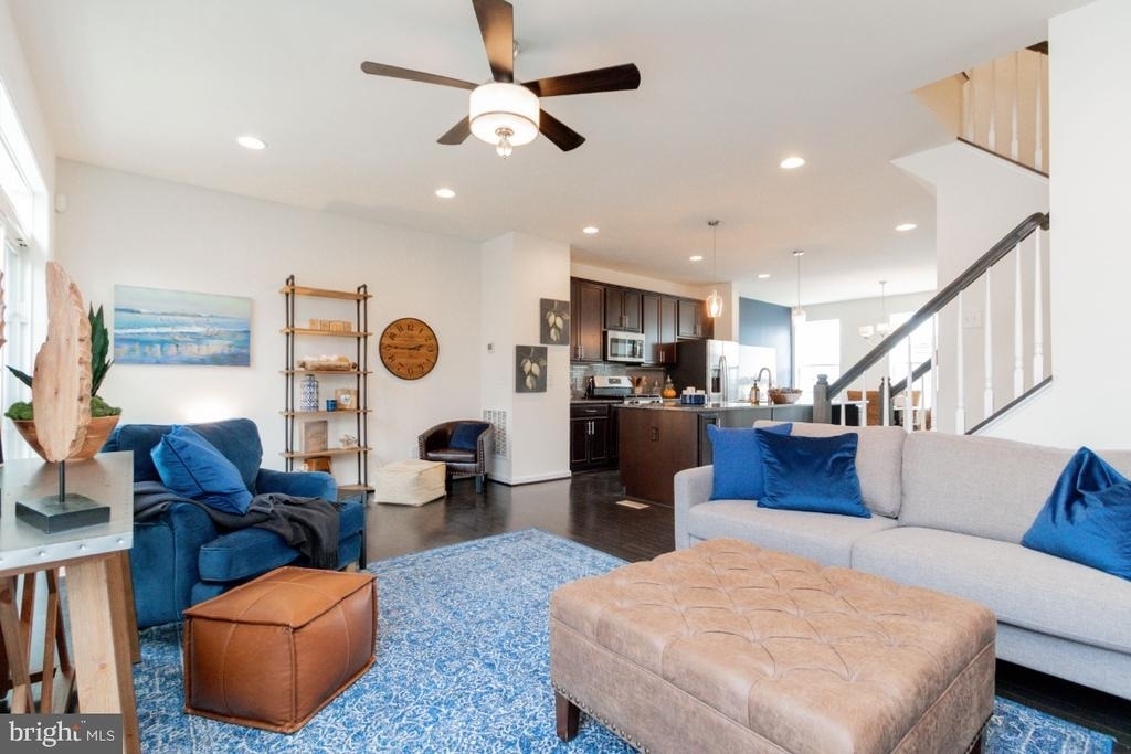 1329 Gilmore Street - Photo 16