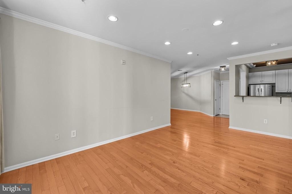4951 Brenman Park Drive - Photo 17