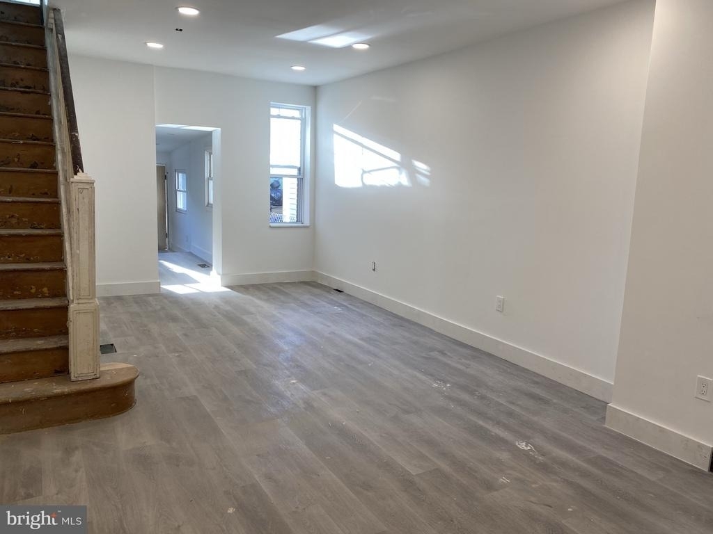 3133 Weikel Street - Photo 5