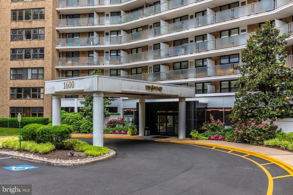 1600 Hagys Ford Road - Photo 2