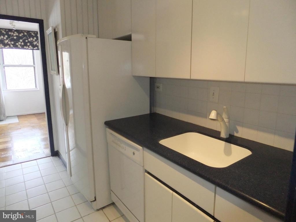 1600 Hagys Ford Road - Photo 9
