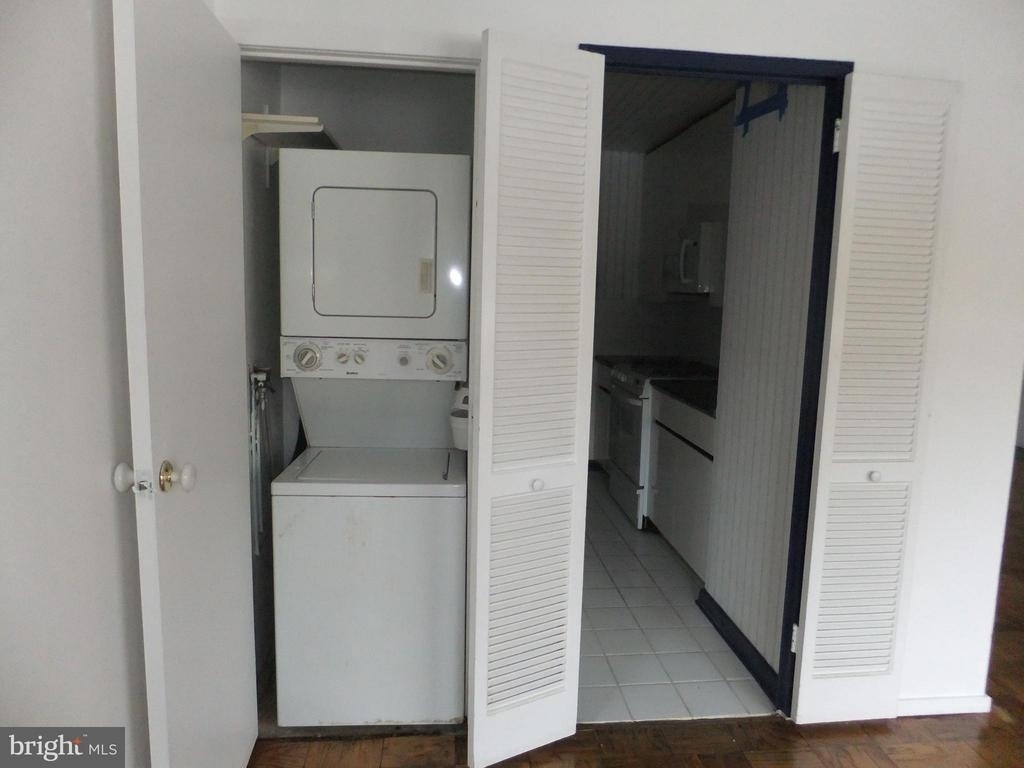 1600 Hagys Ford Road - Photo 7