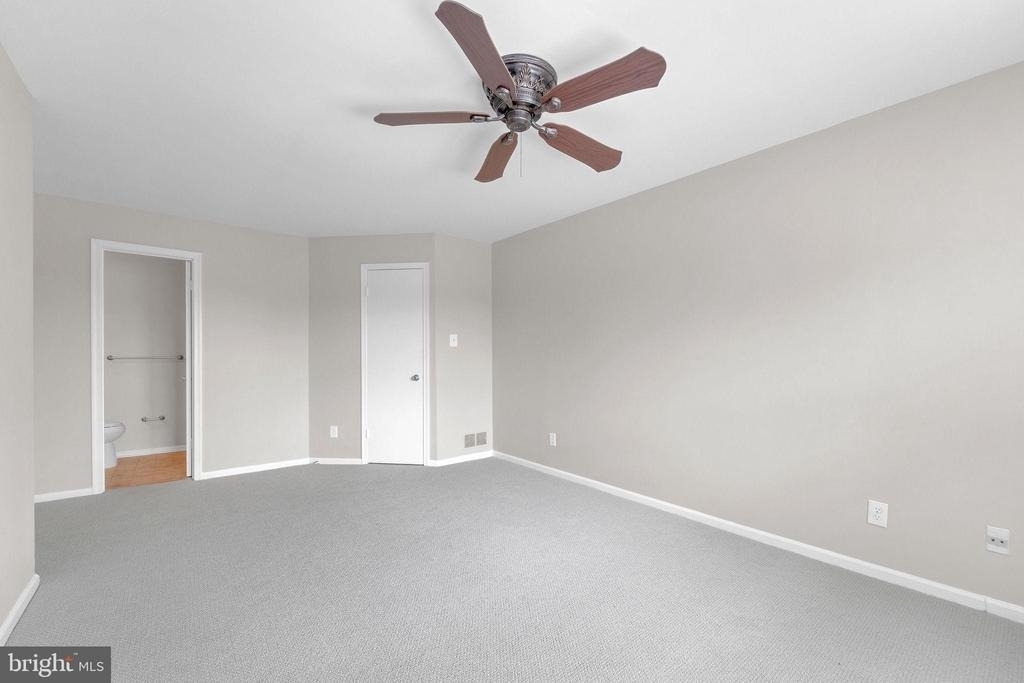 620 Covington Court - Photo 10