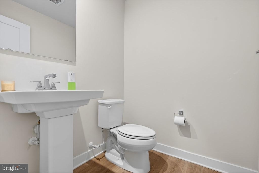 54 Sidney Lane - Photo 9