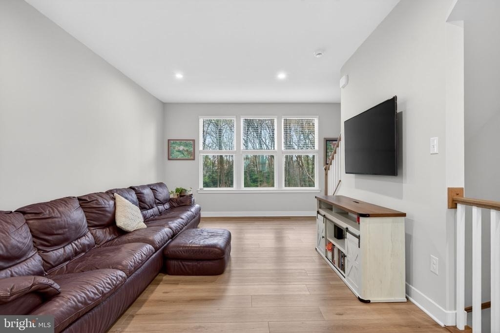 54 Sidney Lane - Photo 18