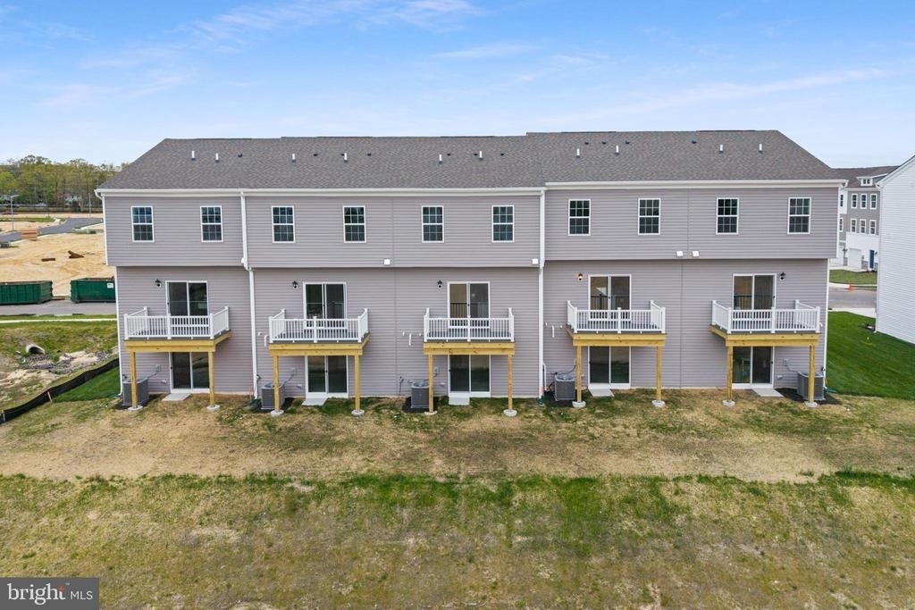 107 Clinton Street - Photo 25