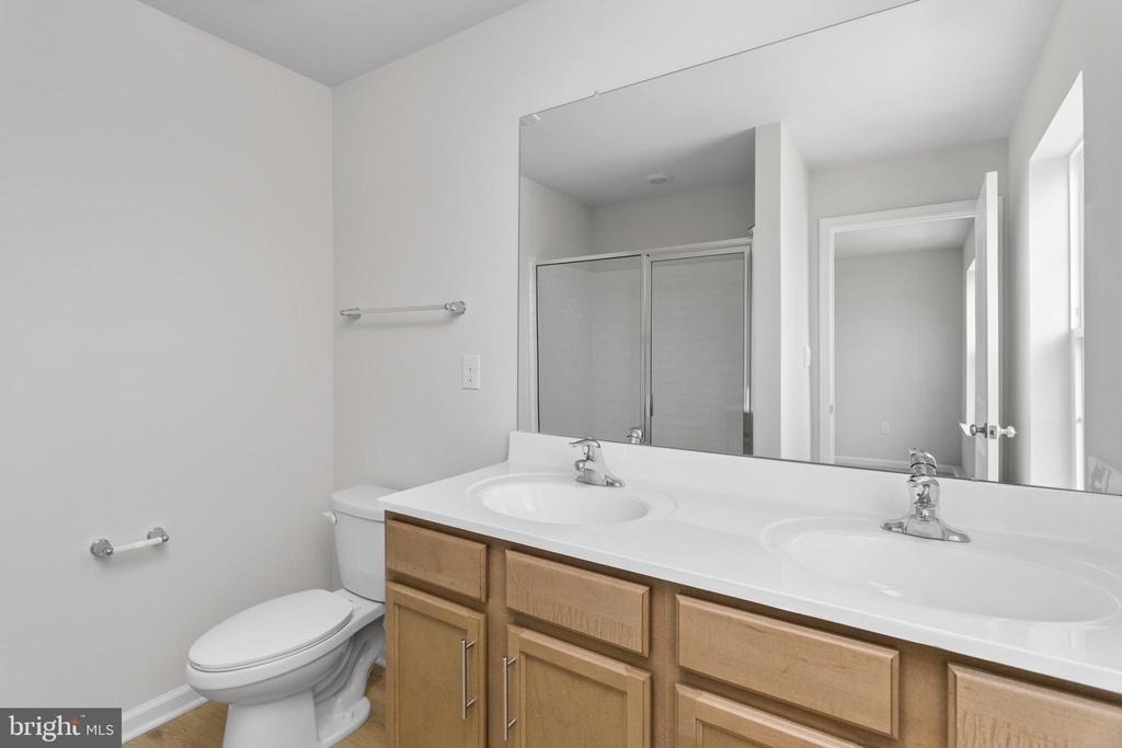 107 Clinton Street - Photo 21