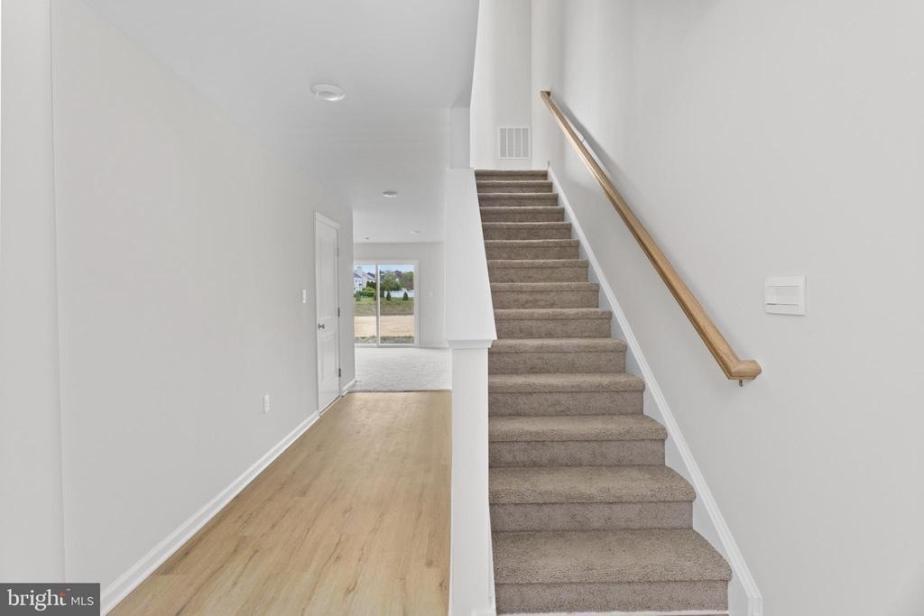 107 Clinton Street - Photo 5