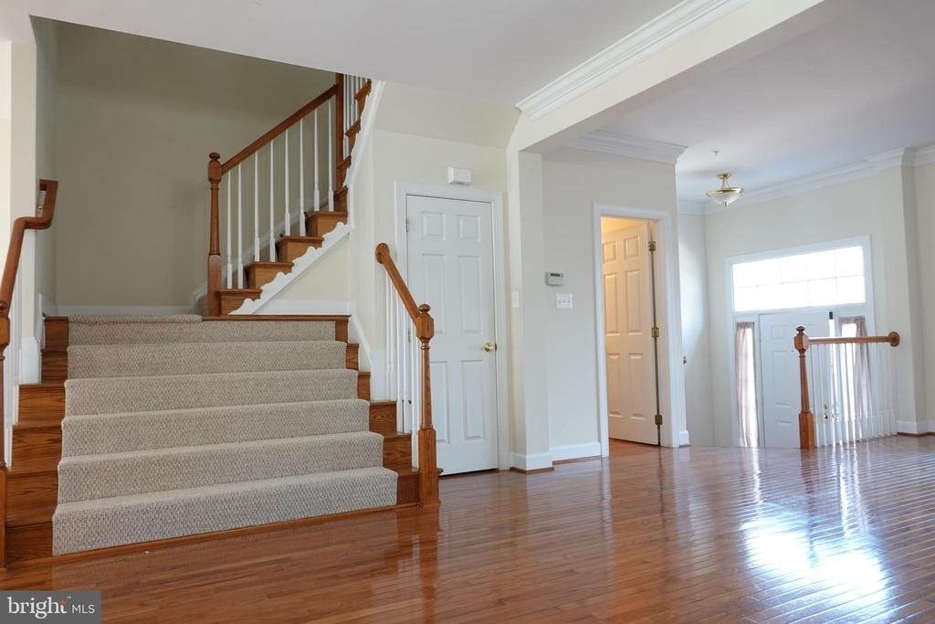 1112 Pleasant Drive - Photo 7