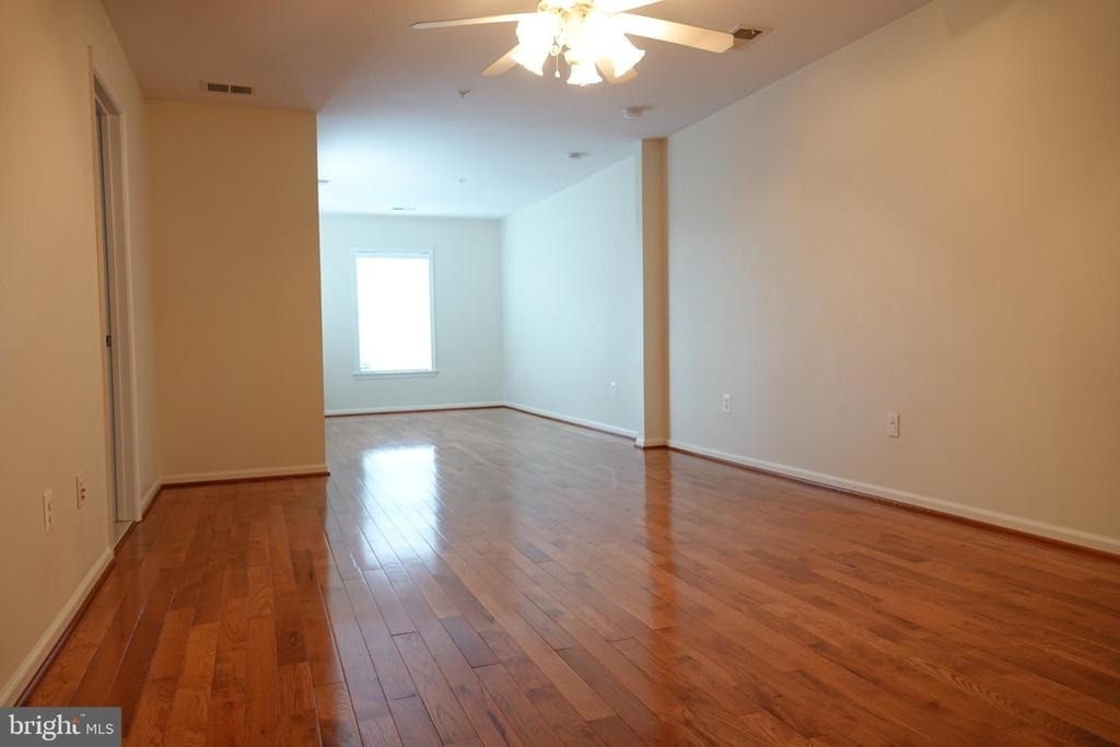 1112 Pleasant Drive - Photo 10