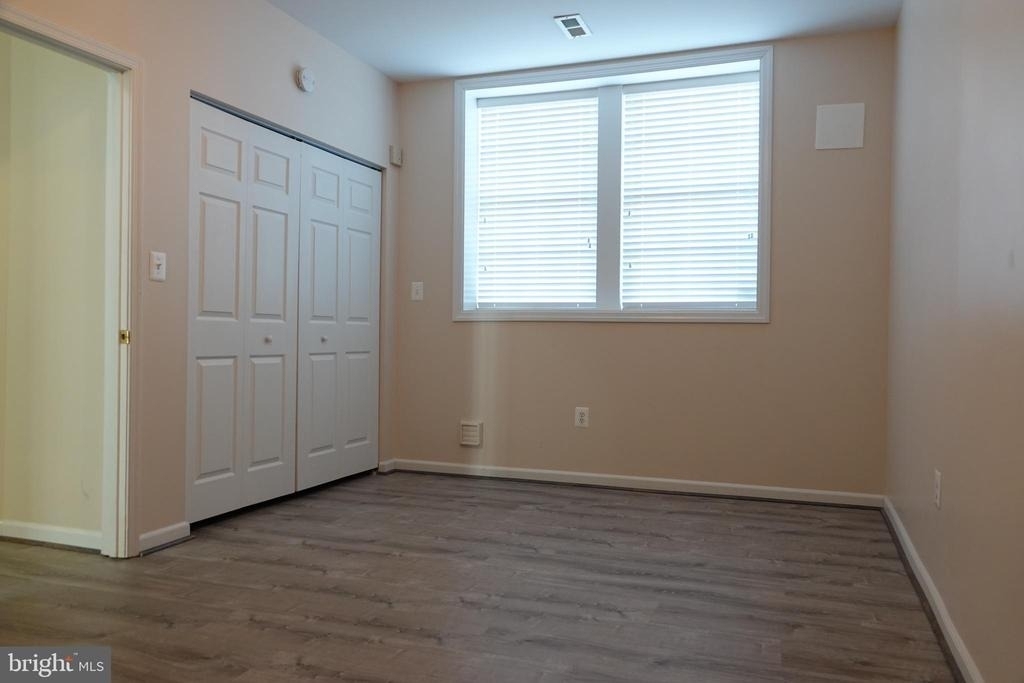 1112 Pleasant Drive - Photo 18