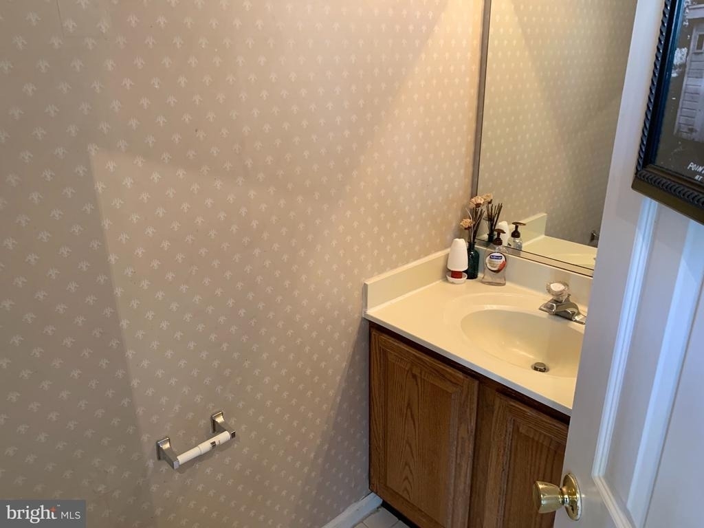 4485 Regalwood Terrace - Photo 25