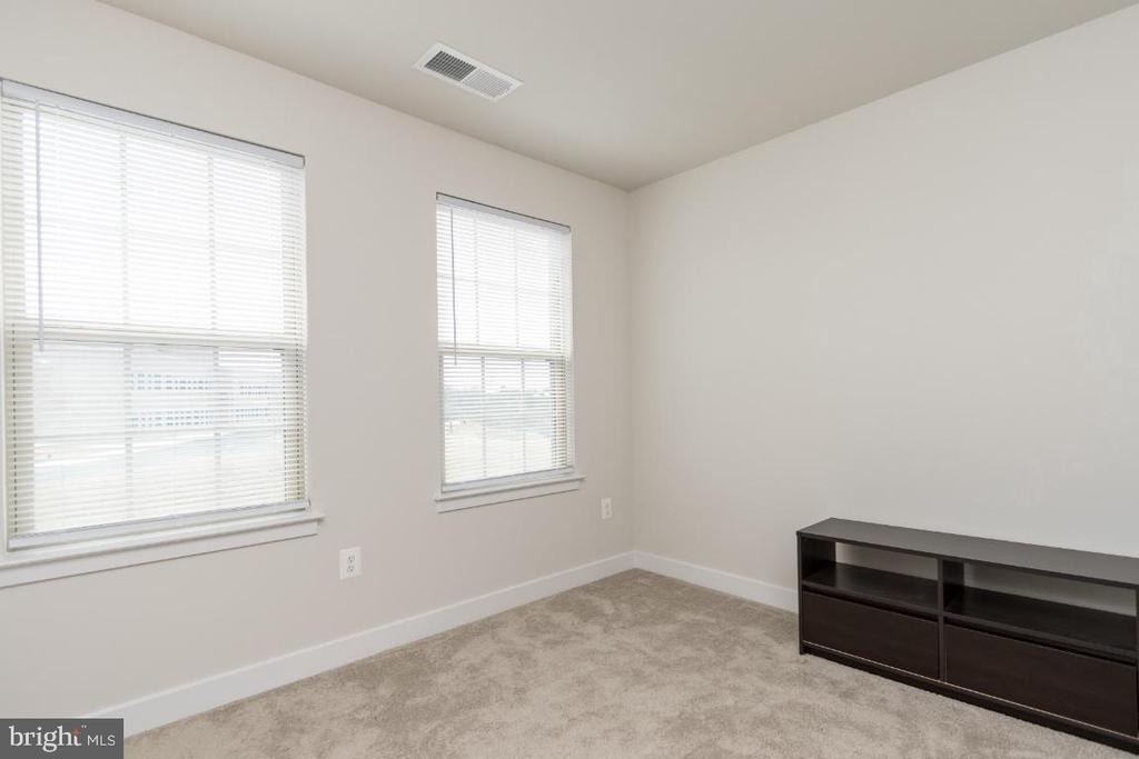 10605 Brewerton Lane - Photo 18