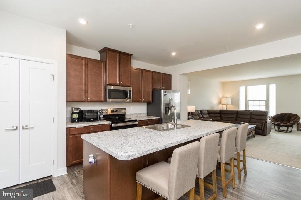 10605 Brewerton Lane - Photo 4