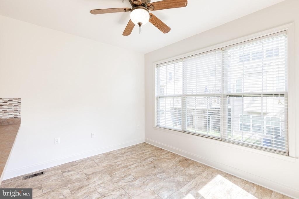 4322 Vintage Ivy Lane - Photo 16