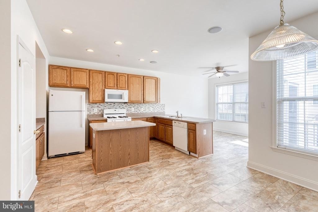 4322 Vintage Ivy Lane - Photo 10