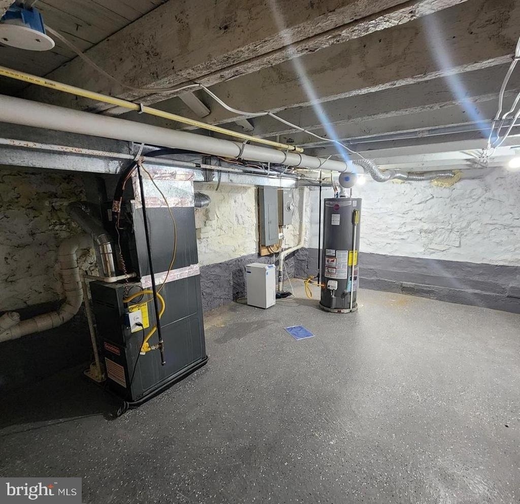 1926 E 28th Street - Photo 18
