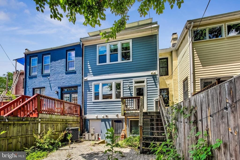 2533 11th Street Nw - Photo 31