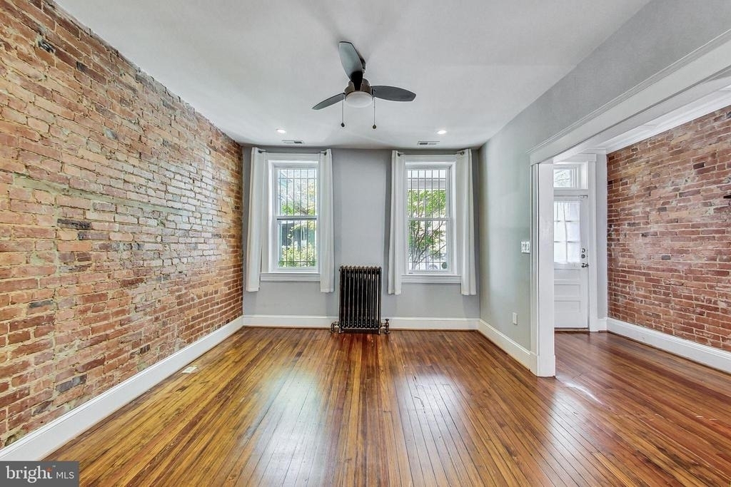 2533 11th Street Nw - Photo 7