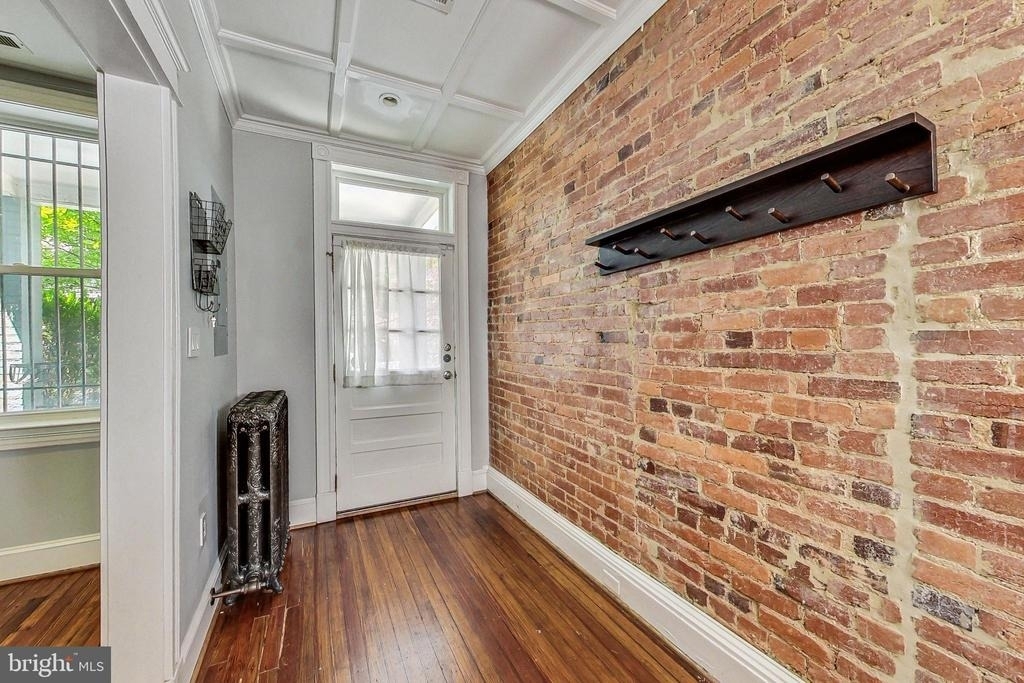 2533 11th Street Nw - Photo 5