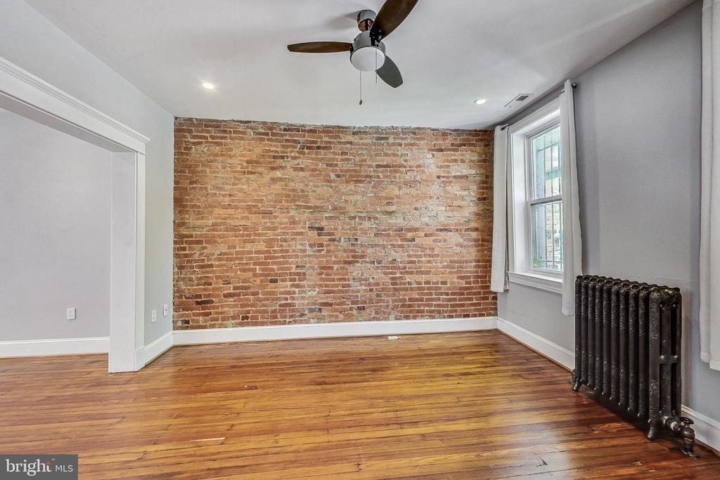 2533 11th Street Nw - Photo 8