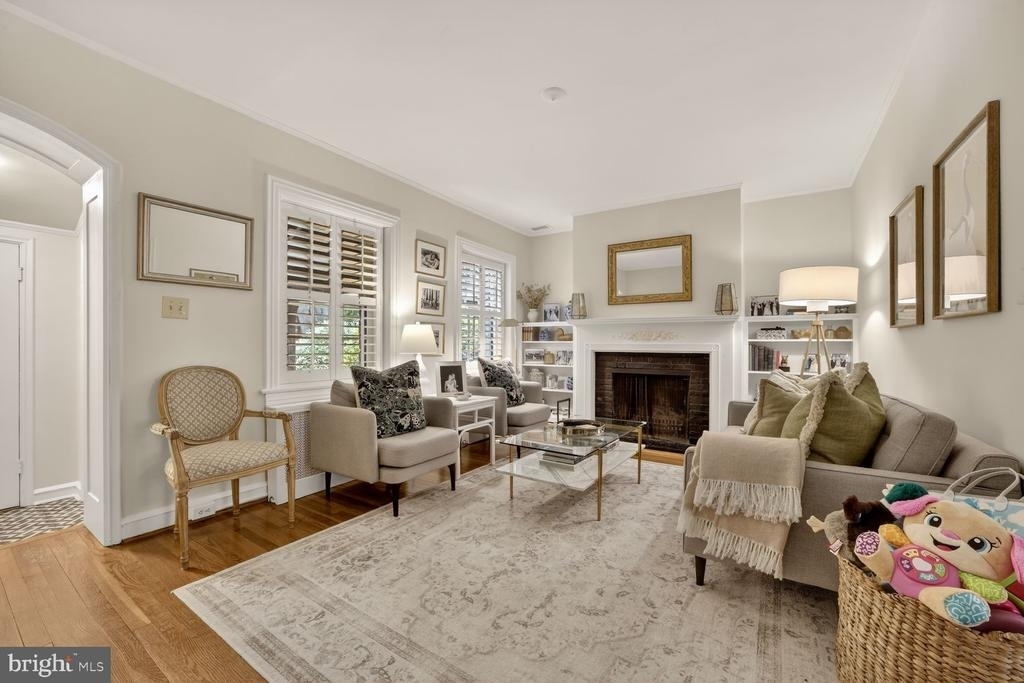 1605 44th Street Nw - Photo 5