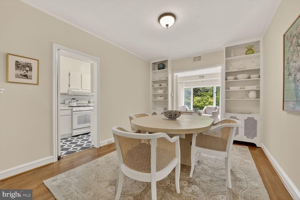 1605 44th Street Nw - Photo 8