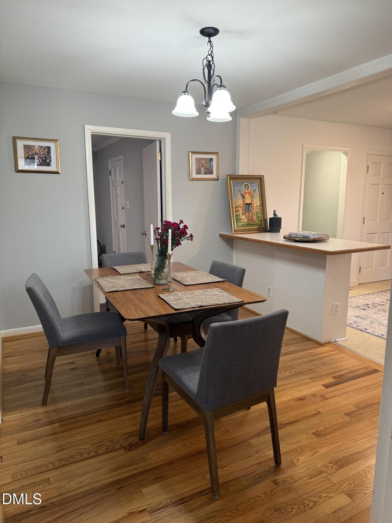 2017 Walnut Street - Photo 3