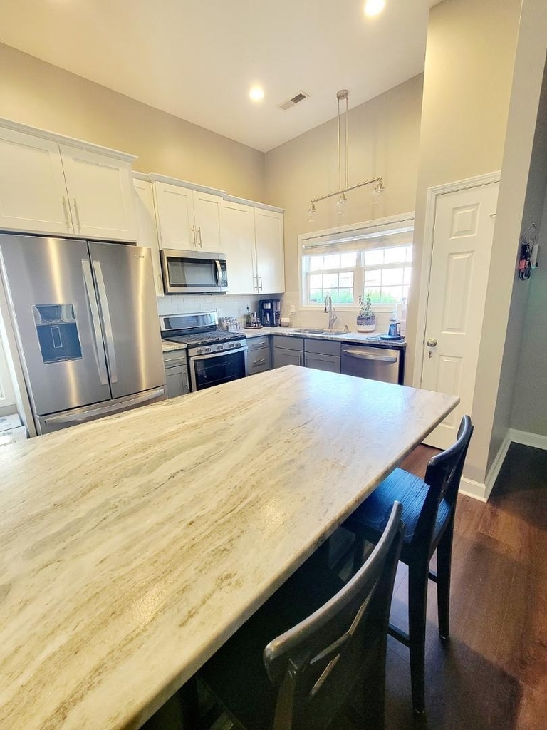 4640 Centrebrook Circle - Photo 5