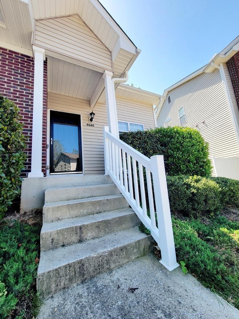 4640 Centrebrook Circle - Photo 1