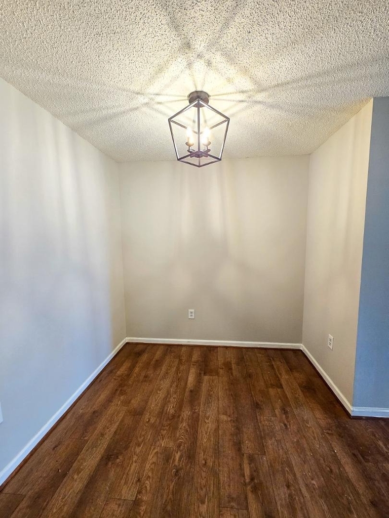 1300 Hillbrow Lane - Photo 5