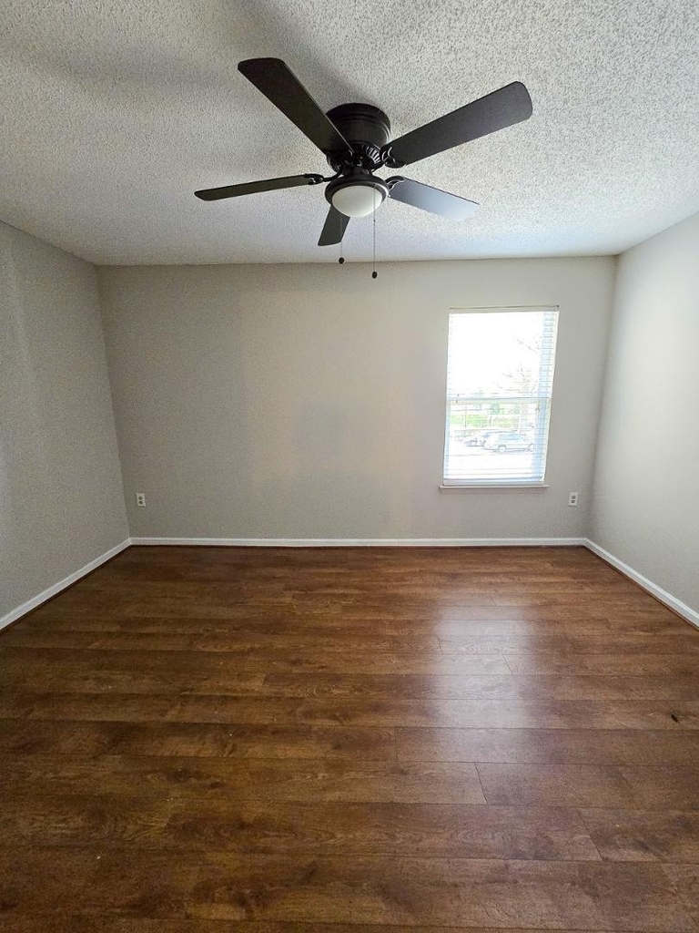 1300 Hillbrow Lane - Photo 16