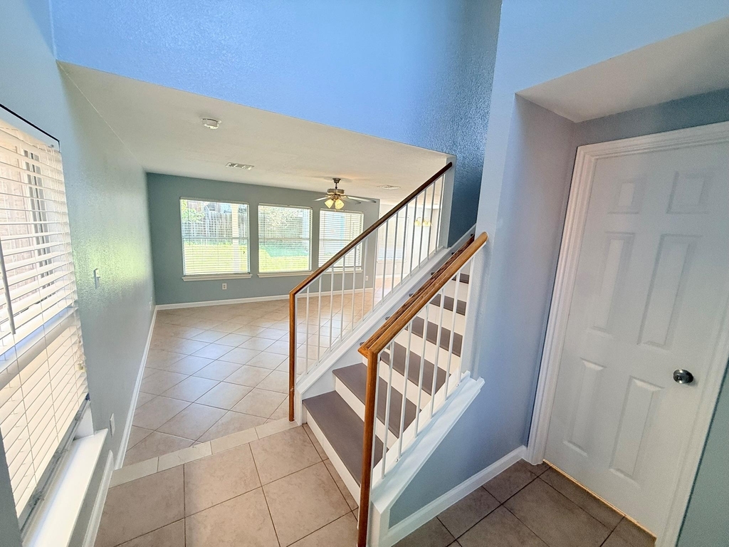 12900 James Madison St - Photo 3
