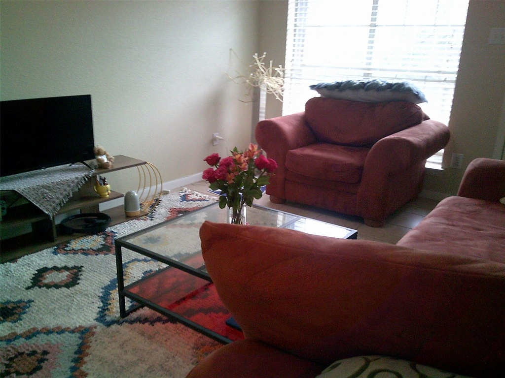 1015 E Yager Ln E - Photo 7