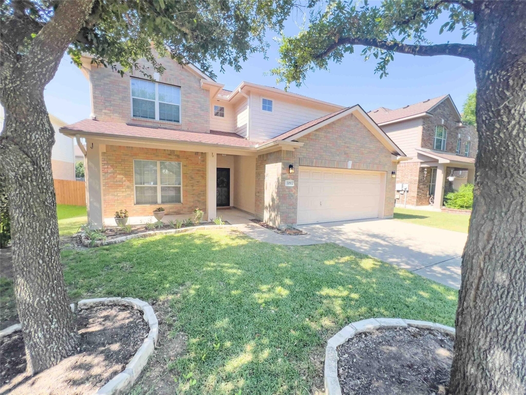 709 Rusk Rd - Photo 1