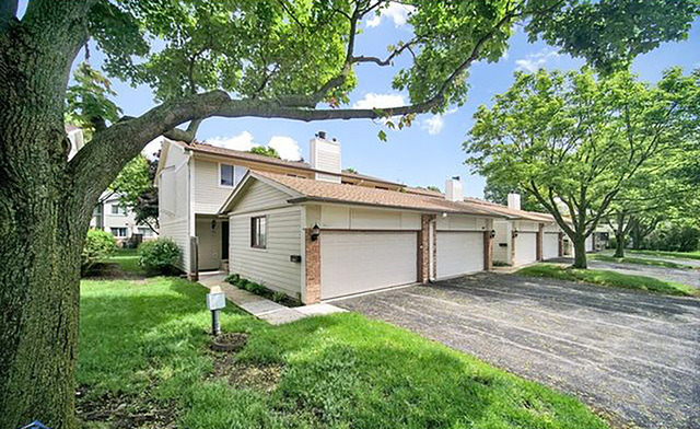 878 Swan Lane - Photo 0