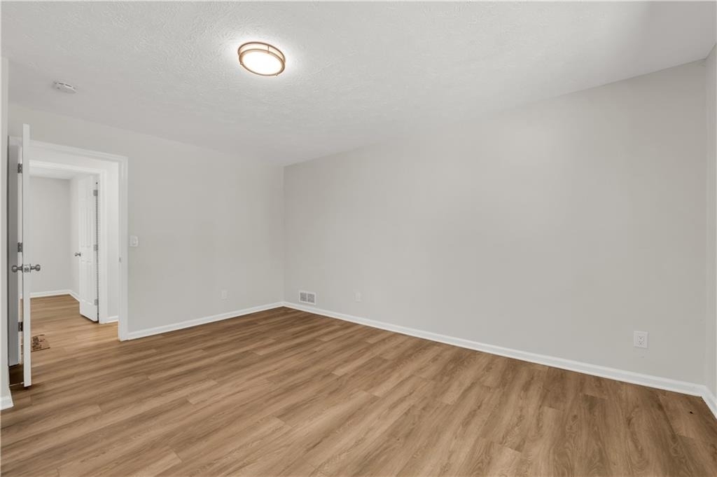 5722 Port Drive - Photo 3
