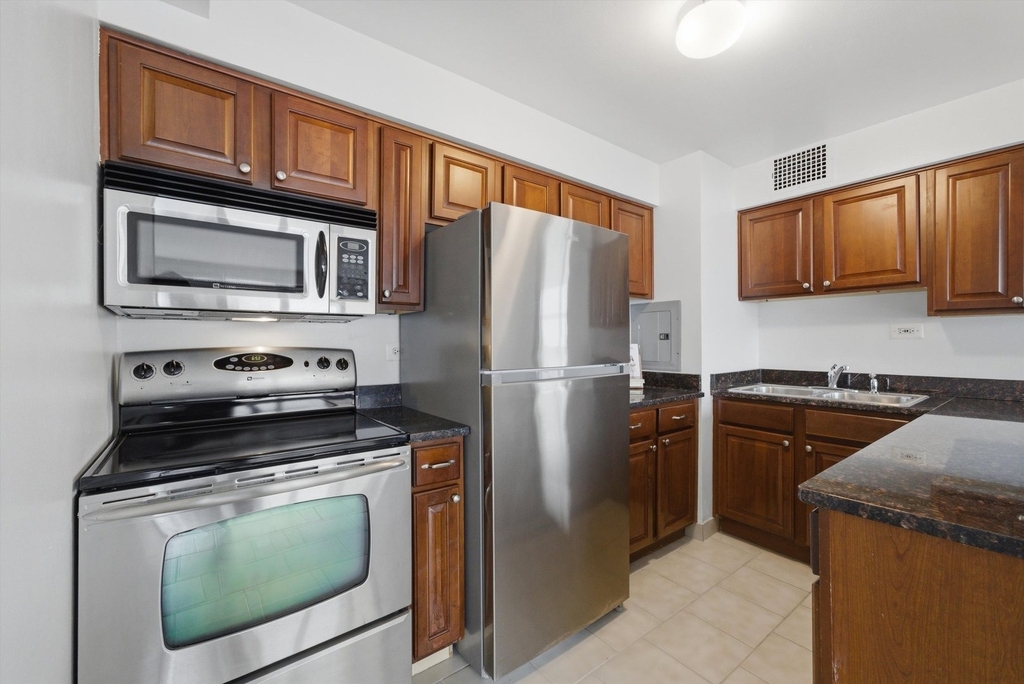 6030 N Sheridan Road - Photo 7