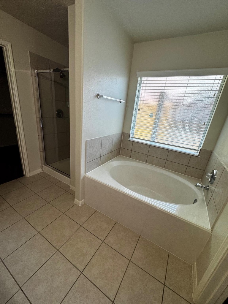 9311 Camelia Crest Lane - Photo 17