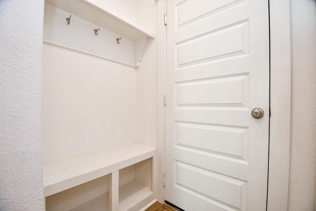 964 Lilly Flower Lane - Photo 6