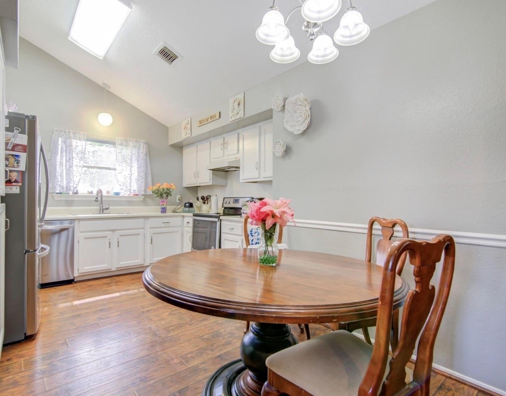 5810 Wildfire Street - Photo 4