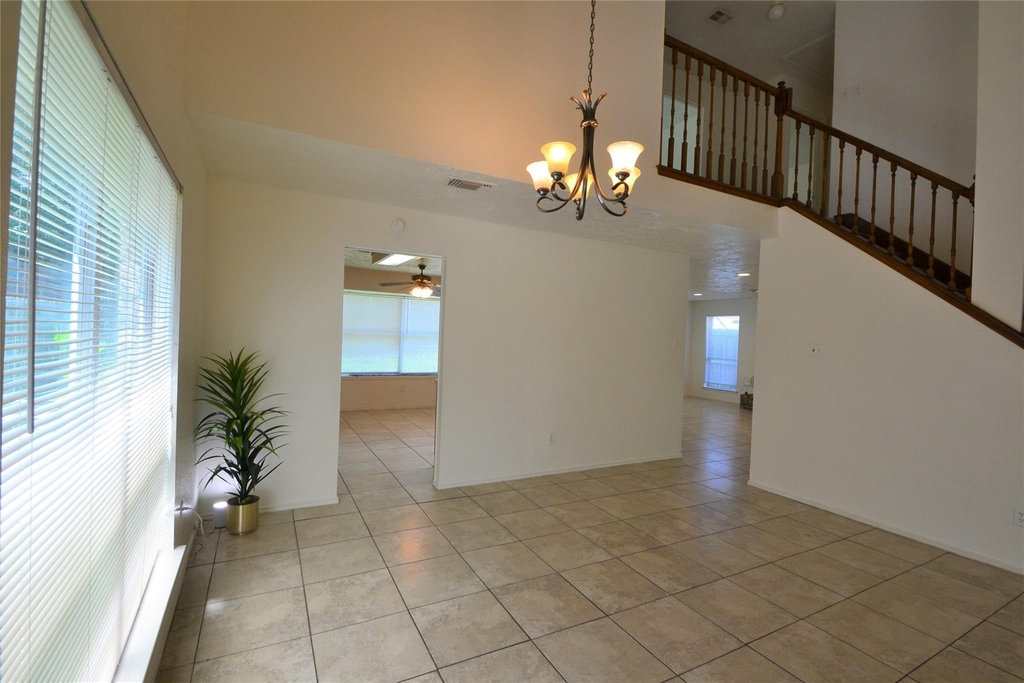 12410 Meadow Briar Drive - Photo 5