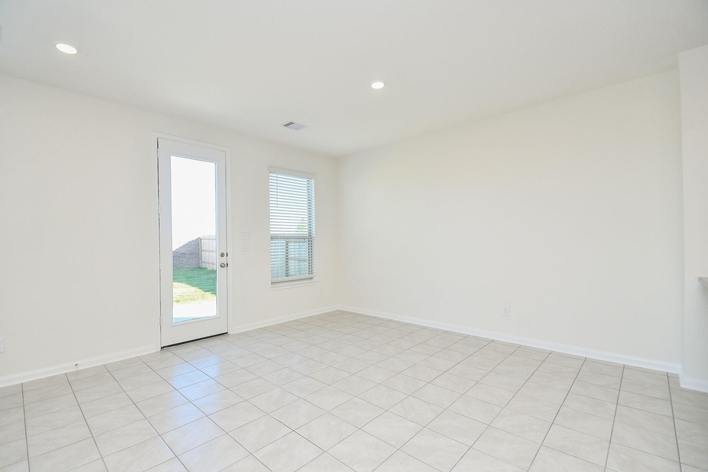 8138 Leisure Point Drive - Photo 19