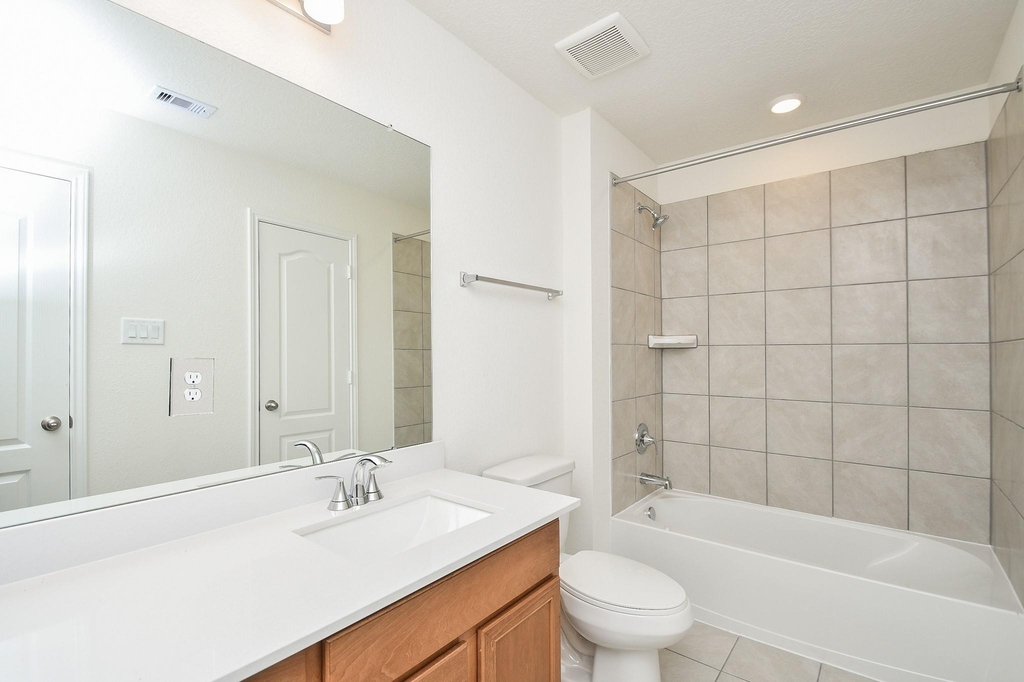 8138 Leisure Point Drive - Photo 37