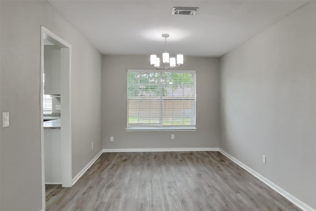 16303 Hickory Point Road - Photo 5