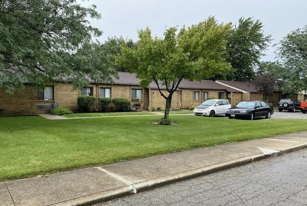 69 E Smiley Avenue - Photo 3