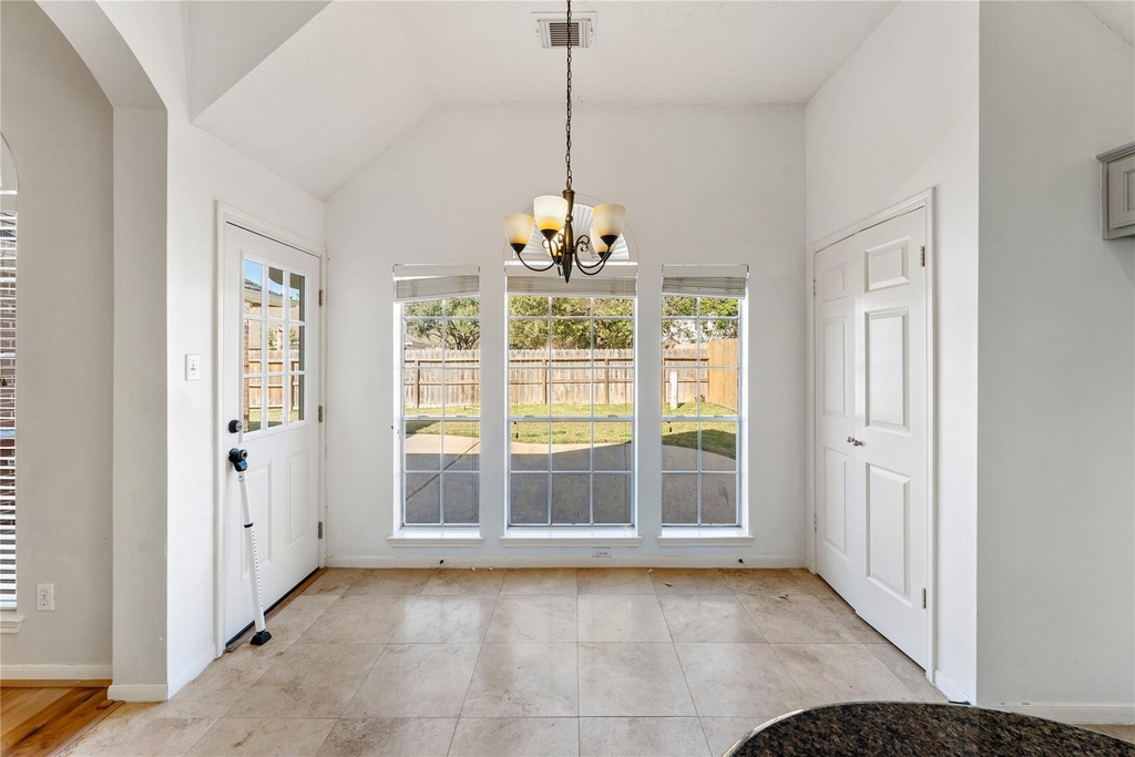 4626 Plantation Creek Drive - Photo 8