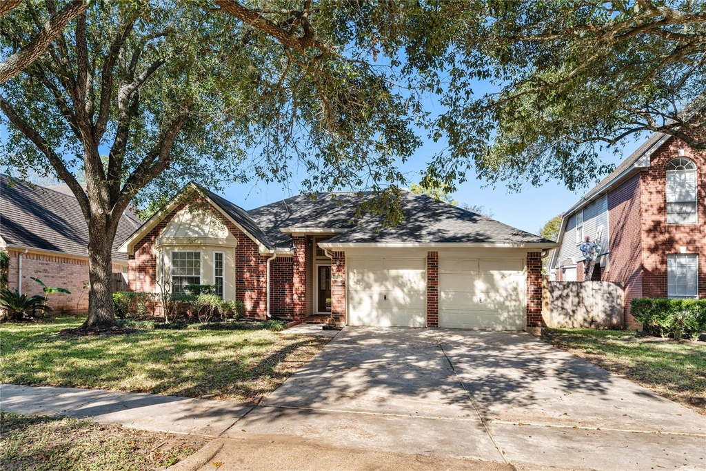 4626 Plantation Creek Drive - Photo 2