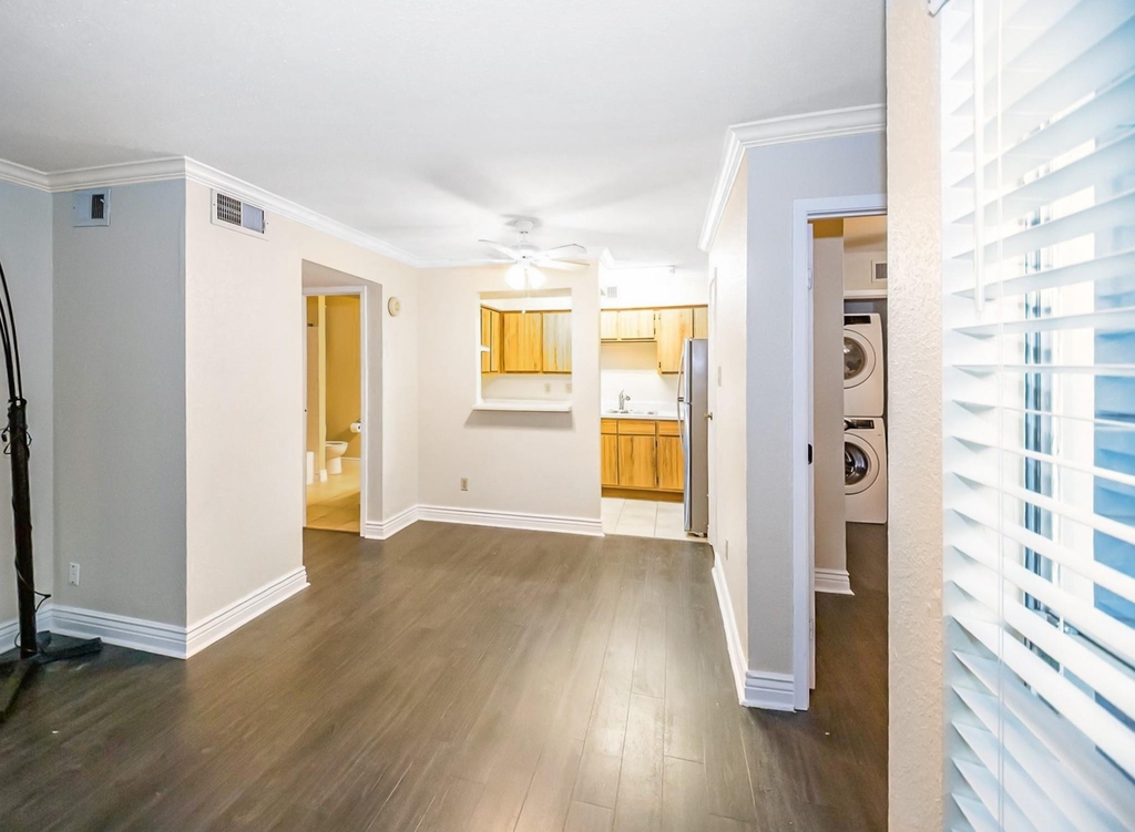 18511 Egret Bay Boulevard - Photo 6
