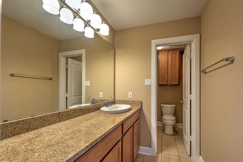 14426 Castlemaine Court - Photo 18